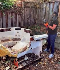 Retail Junk Removal in Schulenburg, TX